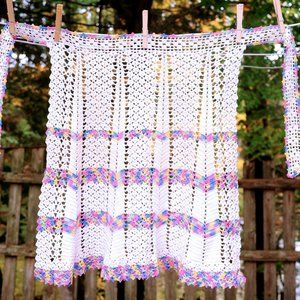 VTG Many Colors of the Rainbow Crochet Half Apron